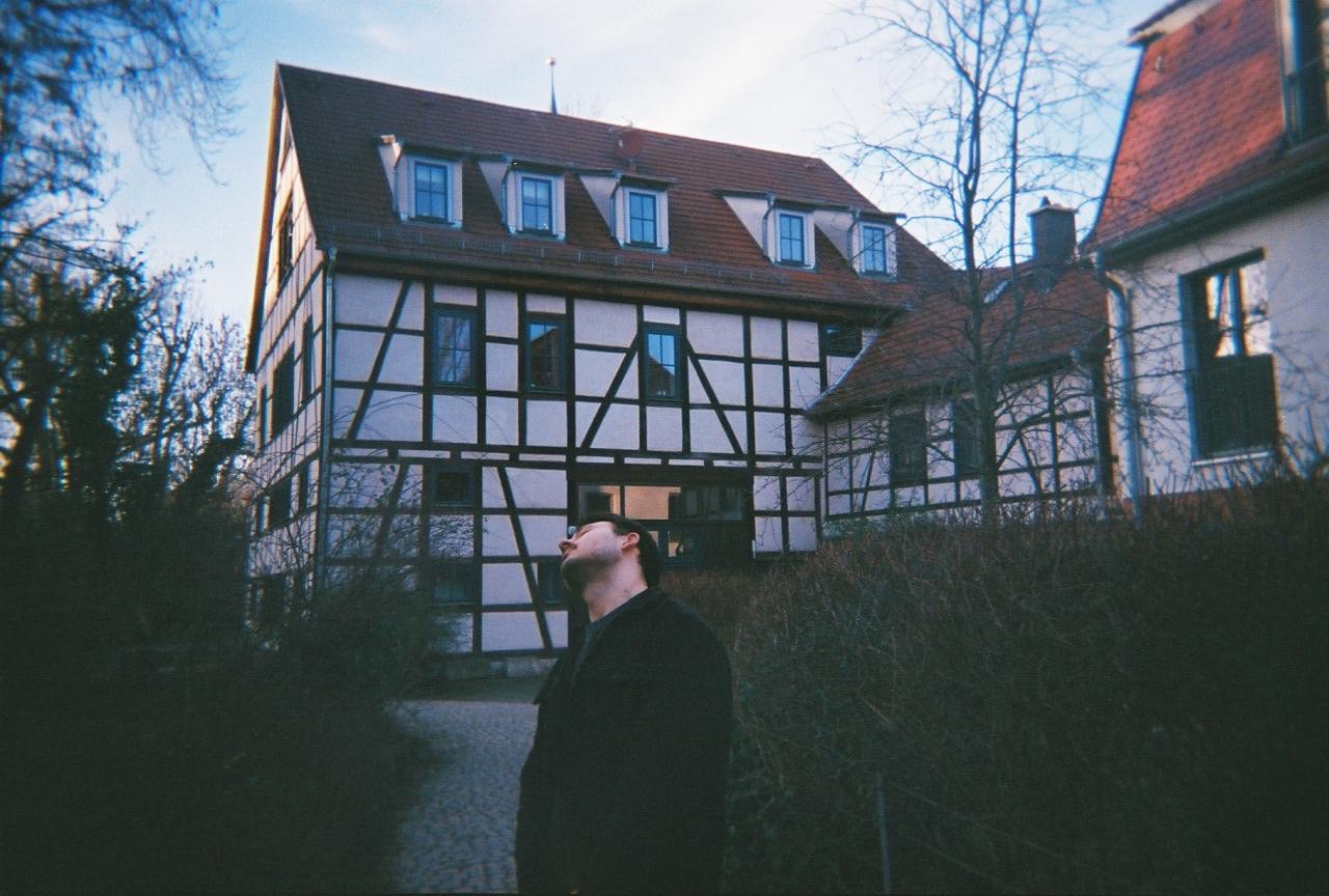 Portrait of Tom Rauschert